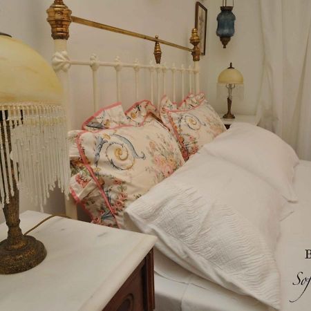 Sofi'S Suites Andros Dış mekan fotoğraf