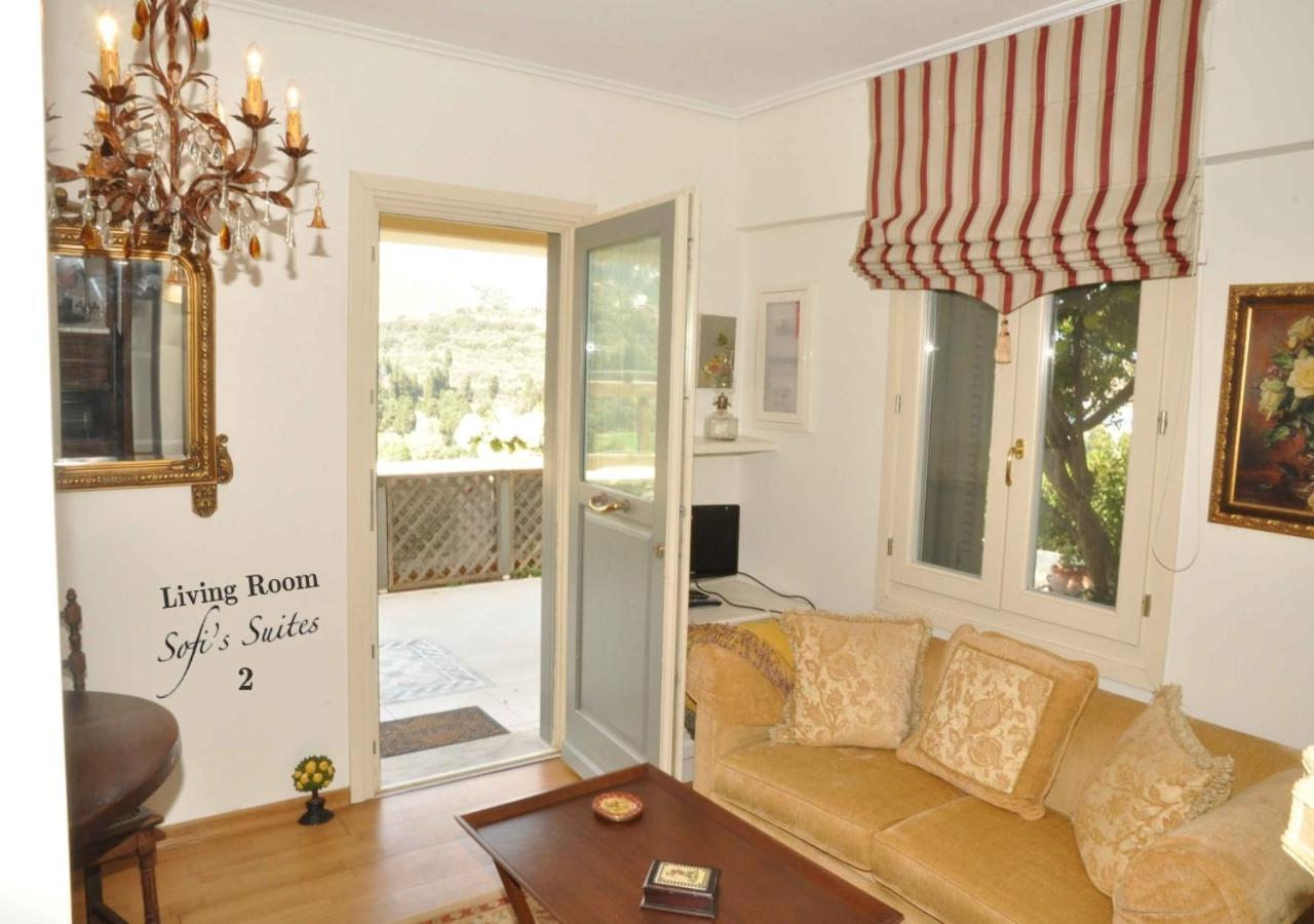 Sofi'S Suites Andros Dış mekan fotoğraf