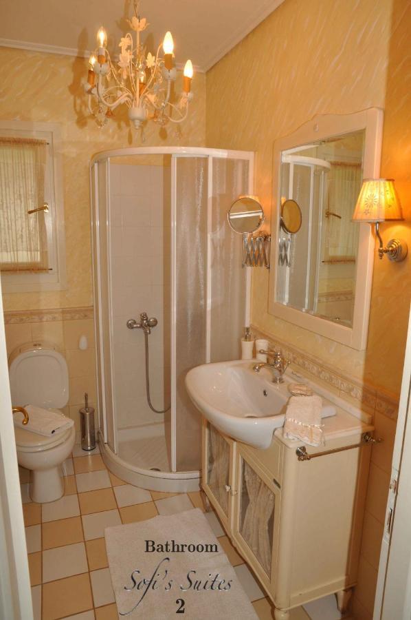 Sofi'S Suites Andros Dış mekan fotoğraf